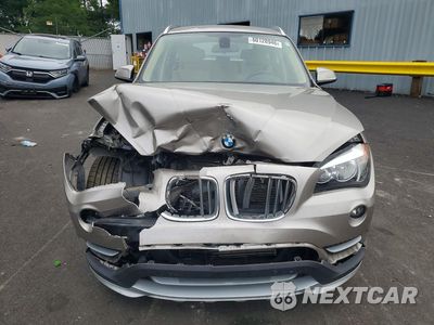 Piąte zdjęcie samochodu w środku: 2015 BMW X1 XDRIVE28I VIN:WBAVL1C52FVY39702 - miniatura