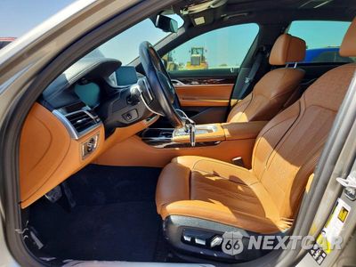 Zdjęcie 7 z 13 samochodu: 2021 BMW 750 XI VIN:WBA7U2C03MCF05240 - miniatura