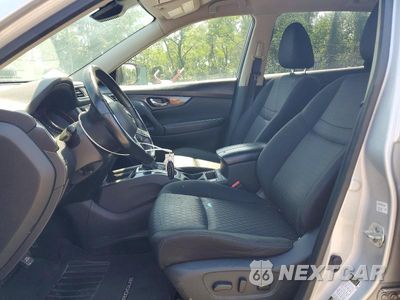 Zdjęcie 7 z 13 samochodu: 2019 NISSAN ROGUE SV VIN:JN8AT2MV9KW375208 - miniatura