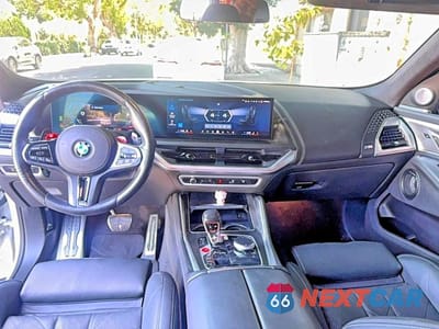 Zdjęcie 9 z 10 samochodu: 2024 BMW XM VIN:5YM23CS02R9U56161 - miniatura
