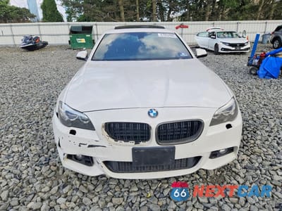 Piąte zdjęcie samochodu w środku: 2016 BMW 535 XI VIN:WBA5B3C59GG257892 - miniatura