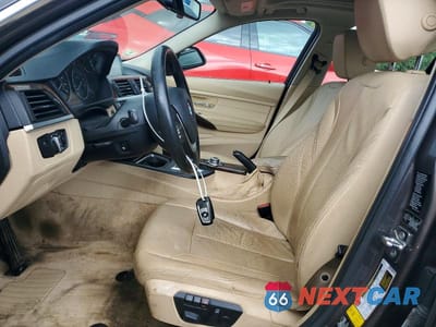 Zdjęcie 7 z 12 samochodu: 2013 BMW 328 XI VIN:WBA3B3C54DF530326 - miniatura