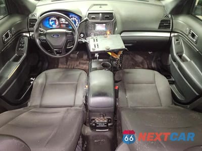 Zdjęcie 8 z 12 samochodu: 2018 FORD EXPLORER POLICE INTERCEPTOR VIN:1FM5K8AR1JGB91931 - miniatura