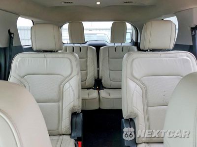Zdjęcie 10 z 13 samochodu: 2018 FORD EXPLORER PLATINUM VIN:1FM5K8HT9JGC92328 - miniatura