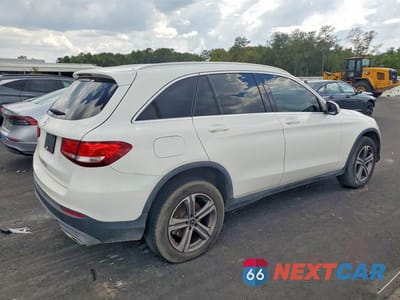Trzecie zdjęcie samochodu z tyłu: 2019 MERCEDES-BENZ GLC 300 VIN:WDC0G4JB7KF543214 - miniatura