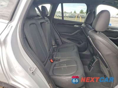 Zdjęcie 11 z 13 samochodu: 2018 BMW X1 XDRIVE28I VIN:WBXHT3C34J5K27636 - miniatura