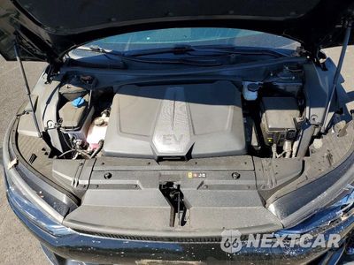Zdjęcie 11 z 12 samochodu: 2024 KIA EV6 WIND VIN:KNDC34LA9R5230393 - miniatura