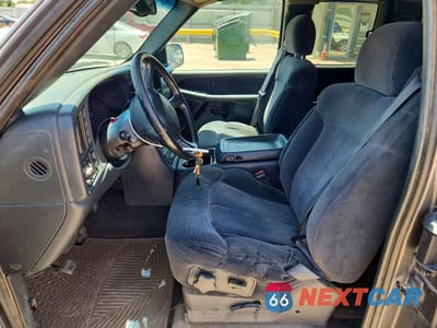 Zdjęcie 7 z 12 samochodu: 2001 CHEVROLET SILVERADO K1500 VIN:2GCEK19T911114118 - miniatura