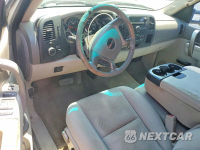 Zdjęcie 8 z 13 samochodu: 2012 GMC SIERRA K2500 SLE VIN:1GT120C8XCF206850 - miniatura