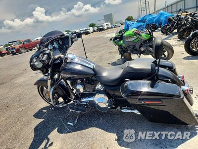 Trzecie zdjęcie samochodu z tyłu: 2016 HARLEY-DAVIDSON FLHXS STREET GLIDE SPECIAL VIN:1HD1KRM3XGB623260 - miniatura