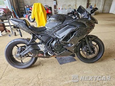 2025 KAWASAKI EX650 P ML5EXEP18SDAF3014 - główne zdjęcie licytacji z USA - miniatura
