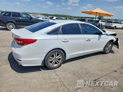 Trzecie zdjęcie samochodu z tyłu: 2016 HYUNDAI SONATA SE VIN:5NPE24AF4GH382900 - miniatura