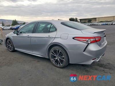 Drugie zdjęcie samochodu z przodu: 2018 TOYOTA CAMRY SE VIN:4T1B11HK8JU658253 - miniatura