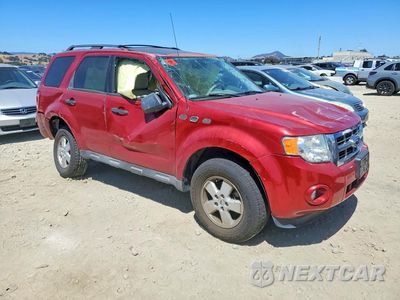 Czwarte zdjęcie samochodu z boku: 2009 FORD ESCAPE XLT VIN:1FMCU93709KC58238 - miniatura