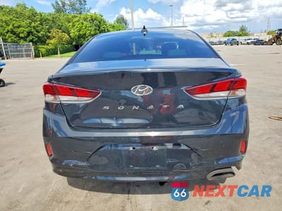 Zdjęcie 6 z 12 samochodu: 2019 HYUNDAI SONATA SEL VIN:5NPE34AF4KH733665 - miniatura