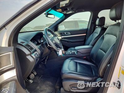 Zdjęcie 7 z 12 samochodu: 2017 FORD EXPLORER XLT VIN:1FM5K8D80HGB14593 - miniatura