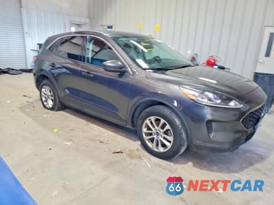 Czwarte zdjęcie samochodu z boku: 2020 FORD ESCAPE SE VIN:1FMCU9G63LUC49112 - miniatura