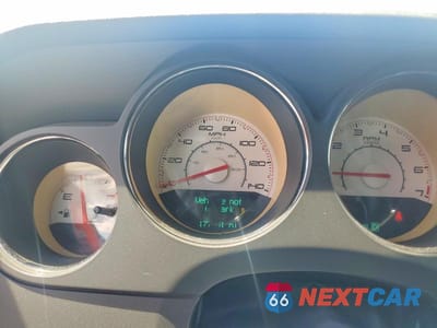 Zdjęcie 9 z 13 samochodu: 2013 DODGE CHALLENGER SXT VIN:2C3CDYAG6DH673103 - miniatura