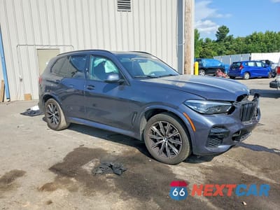 Czwarte zdjęcie samochodu z boku: 2022 BMW X5 XDRIVE40I VIN:5UXCR6C05N9J56358 - miniatura