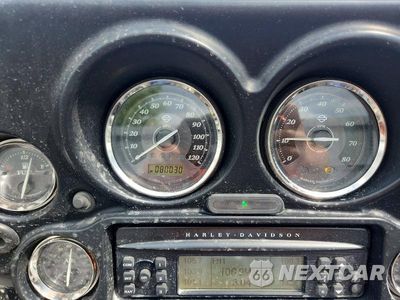 Zdjęcie 7 z 9 samochodu: 2013 HARLEY-DAVIDSON FLHTK VIN:1HD1KEM12DB602907 - miniatura