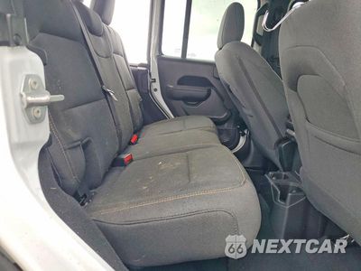 Zdjęcie 11 z 14 samochodu: 2026 JEEP WRANGLER SPORT VIN:1C4PJXDN0TW243044 - miniatura
