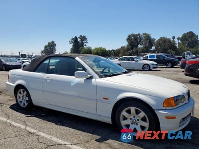 Czwarte zdjęcie samochodu z boku: 2001 BMW 325 CI VIN:WBABS33441JY52797 - miniatura