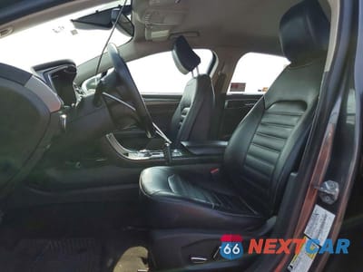 Zdjęcie 7 z 12 samochodu: 2020 FORD FUSION SEL VIN:3FA6P0CDXLR137171 - miniatura