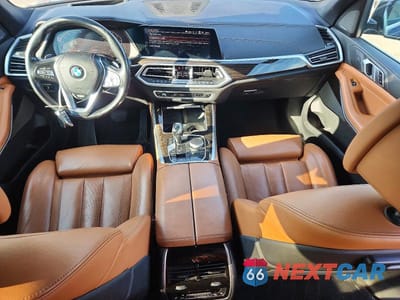 Zdjęcie 8 z 13 samochodu: 2019 BMW X5 XDRIVE40I VIN:5UXCR6C50KLL39676 - miniatura