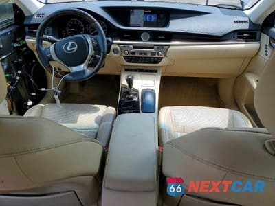 Zdjęcie 8 z 13 samochodu: 2014 LEXUS ES 350 VIN:JTHBK1GG2E2123160 - miniatura