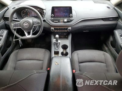 Zdjęcie 8 z 12 samochodu: 2019 NISSAN ALTIMA S VIN:1N4BL4BV5KC202792 - miniatura
