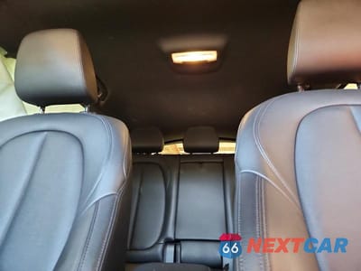 Zdjęcie 10 z 13 samochodu: 2020 BMW X2 SDRIVE28I VIN:WBXYH9C01L5P47578 - miniatura