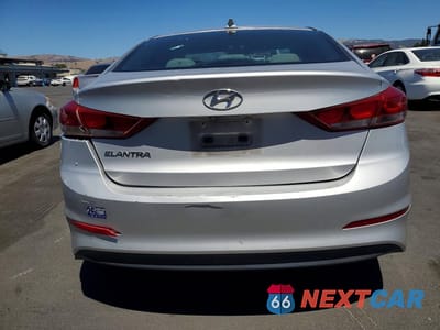 Zdjęcie 6 z 12 samochodu: 2017 HYUNDAI ELANTRA SE VIN:KMHD84LF8HU062196 - miniatura