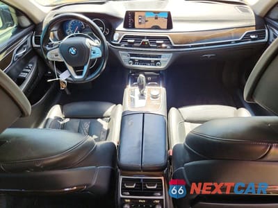 Zdjęcie 8 z 12 samochodu: 2016 BMW 750 XI VIN:WBA7F2C57GG419252 - miniatura