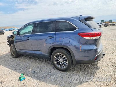 Drugie zdjęcie samochodu z przodu: 2019 TOYOTA HIGHLANDER XLE VIN:5TDJZRFH0KS981460 - miniatura