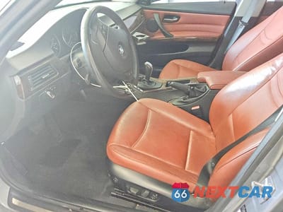 Zdjęcie 7 z 12 samochodu: 2011 BMW 335 XI VIN:WBAPL5C53BA917986 - miniatura