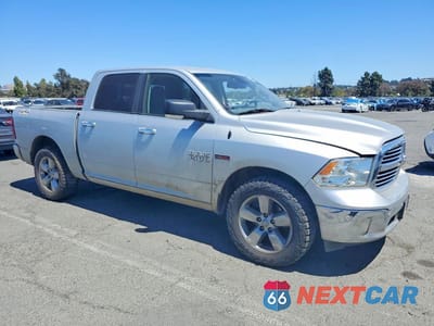Czwarte zdjęcie samochodu z boku: 2017 RAM 1500 SLT VIN:1C6RR7LM7HS881145 - miniatura
