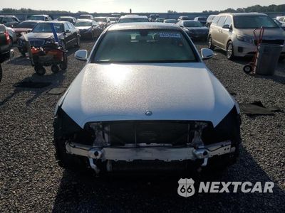 Piąte zdjęcie samochodu w środku: 2017 MERCEDES-BENZ C 300 4MATIC VIN:55SWF4KB6HU182815 - miniatura