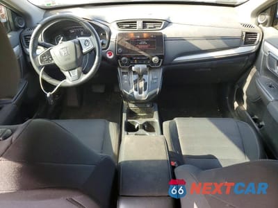 Zdjęcie 8 z 12 samochodu: 2021 HONDA CR-V SE VIN:5J6RW1H78ML009055 - miniatura