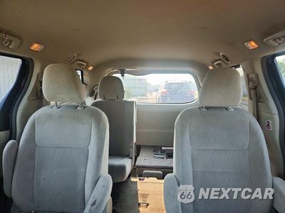 Zdjęcie 10 z 13 samochodu: 2015 TOYOTA SIENNA LE VIN:5TDJK3DC4FS112813 - miniatura