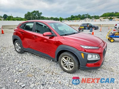 Czwarte zdjęcie samochodu z boku: 2021 HYUNDAI KONA SE VIN:KM8K12AA9MU662291 - miniatura