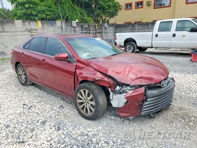 Czwarte zdjęcie samochodu z boku: 2017 TOYOTA CAMRY XLE VIN:4T1BF1FK9HU684746 - miniatura