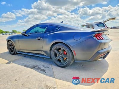 Drugie zdjęcie samochodu z przodu: 2024 FORD MUSTANG VIN:1FA6P8TH9R5124957 - miniatura