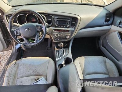 Zdjęcie 8 z 12 samochodu: 2013 KIA OPTIMA VIN:5XXGN4A71DG158208 - miniatura