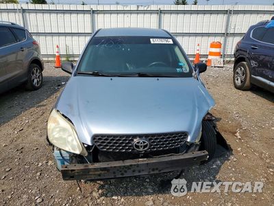 Piąte zdjęcie samochodu w środku: 2003 TOYOTA COROLLA MATRIX XR VIN:2T1KR32E73C117108 - miniatura