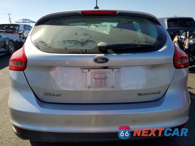 Zdjęcie 6 z 12 samochodu: 2016 FORD FOCUS BEV VIN:1FADP3R45GL380018 - miniatura