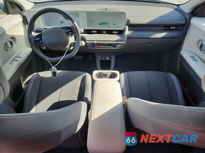 Zdjęcie 8 z 13 samochodu: 2024 HYUNDAI IONIQ 5 SE VIN:KM8KMDDF7RU288331 - miniatura
