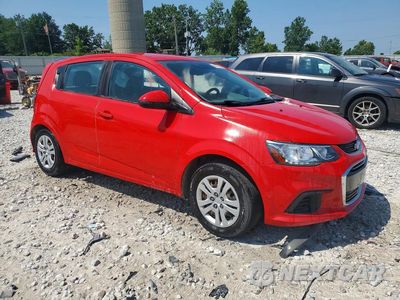 Czwarte zdjęcie samochodu z boku: 2020 CHEVROLET SONIC VIN:1G1JG6SB6L4114642 - miniatura