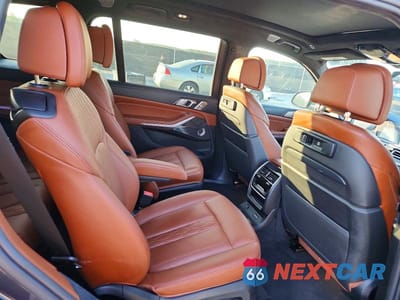 Zdjęcie 11 z 13 samochodu: 2021 BMW X7 M50I VIN:5UXCX6C09M9E15859 - miniatura