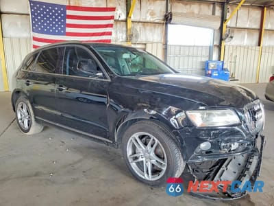 Czwarte zdjęcie samochodu z boku: 2016 AUDI Q5 PREMIUM VIN:WA1C2AFP9GA131539 - miniatura