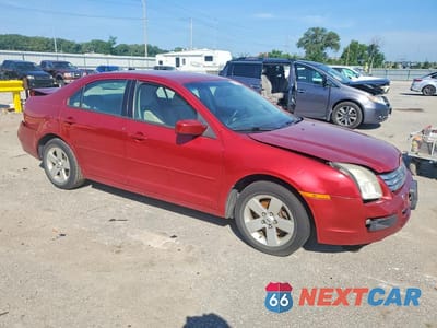 Czwarte zdjęcie samochodu z boku: 2009 FORD FUSION SE VIN:3FAHP071X9R188641 - miniatura
